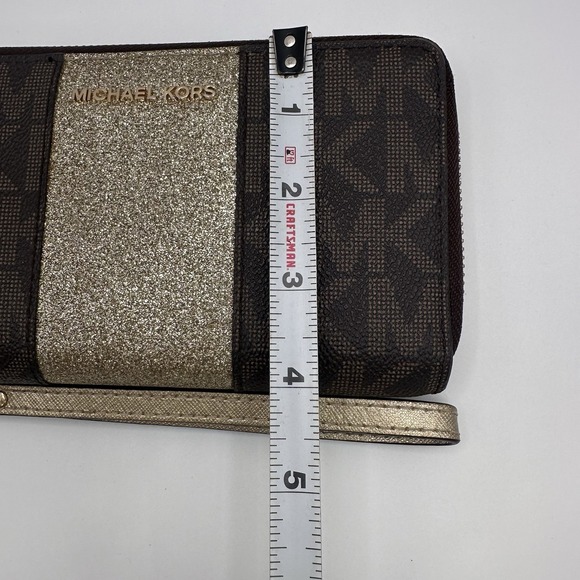 Michael Kors 7" Flat Wallet Center‎ Stripe Wristlet Clutch Card Holder Monogram - Picture 13 of 16